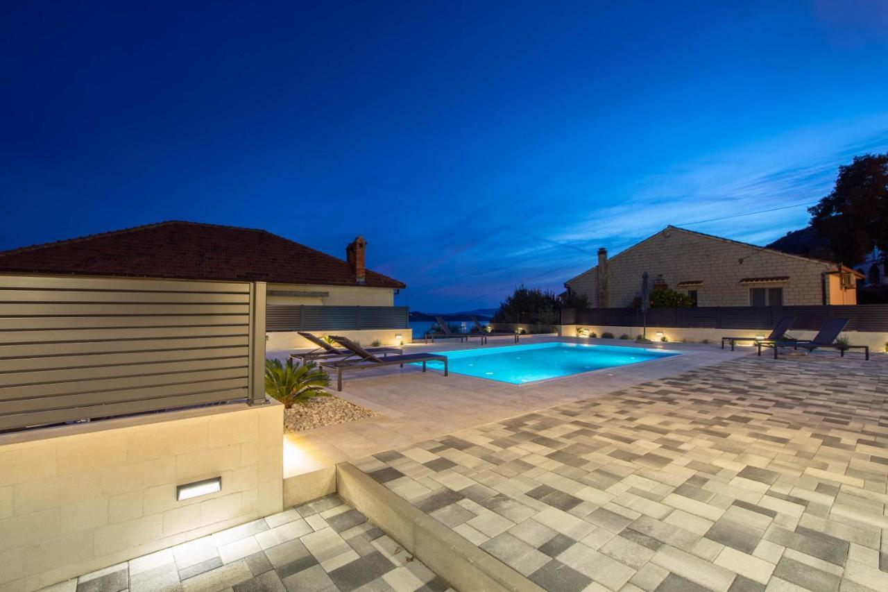 Casa Della Cava Villa โตรกีร์ ภายนอก รูปภาพ